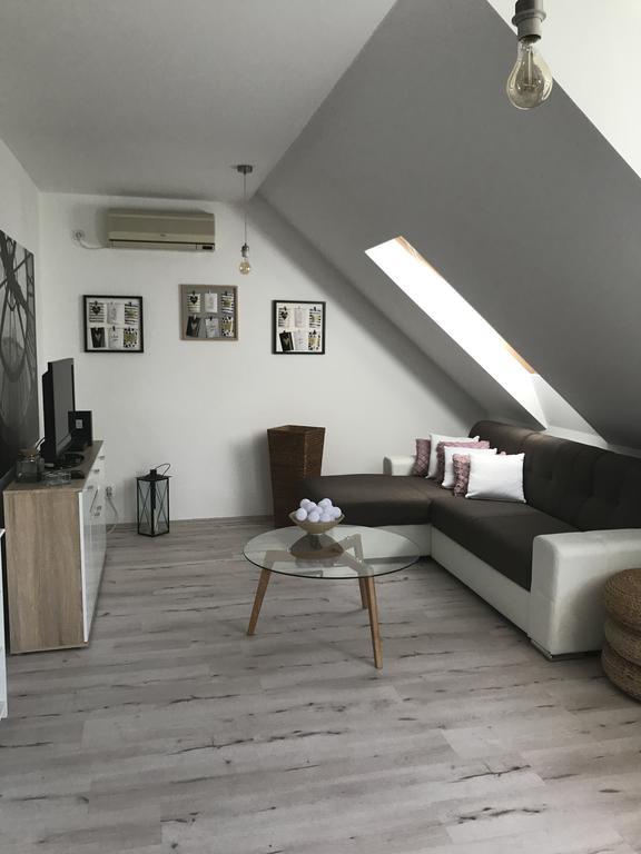 Arany Apartman Сегед Екстериор снимка